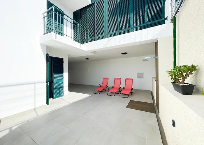 Flor Do Lido * Φουνκάλ